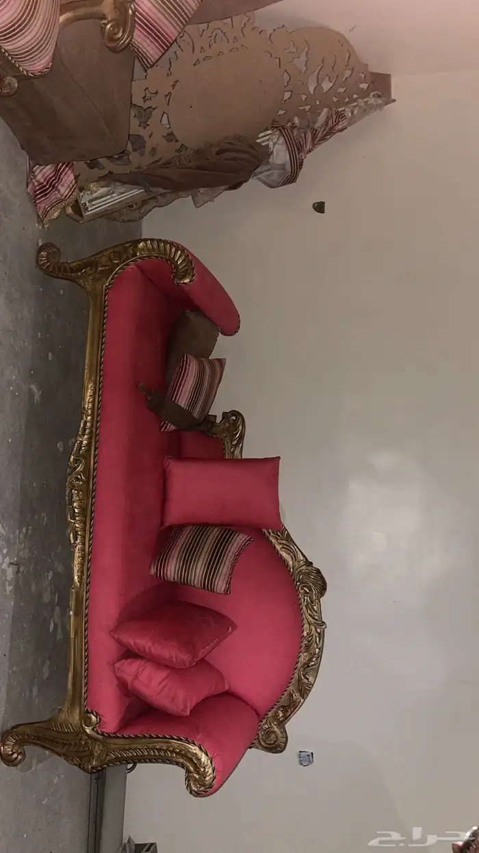 كنب انترية نظيف للبيع 0