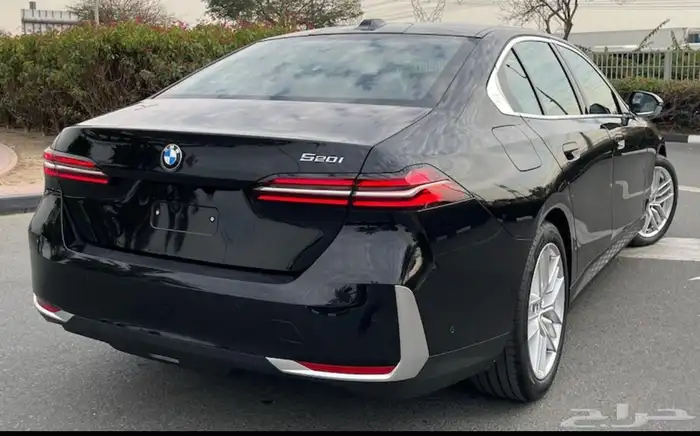 BMW520 مديل 2025 3