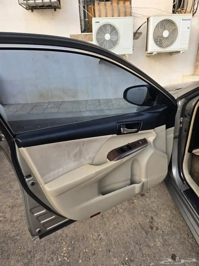 كامري 2014 للبيع نظيف جدا  بدي بلد ومحركات نظيفه 9