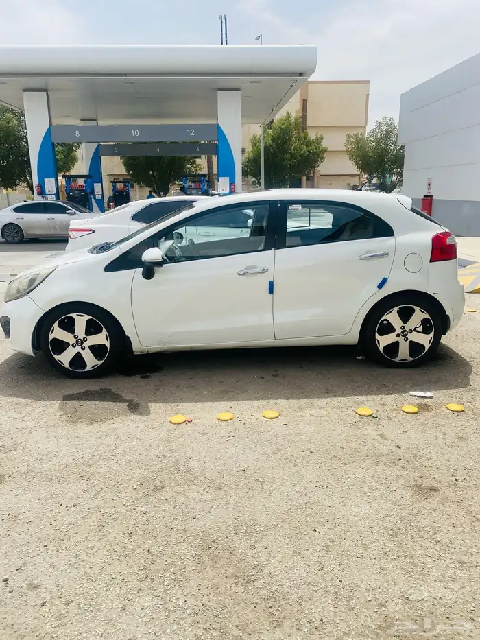 كيا ريو فل كامل هاتشباك 2015 kia rio hatchback 2015 2