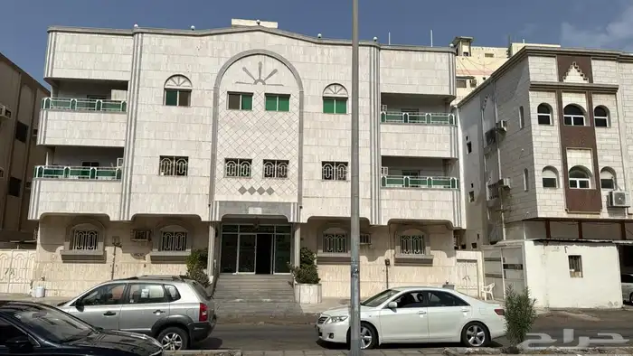 عماره للبيع في الصفاء عند سوق المرجان جده 0