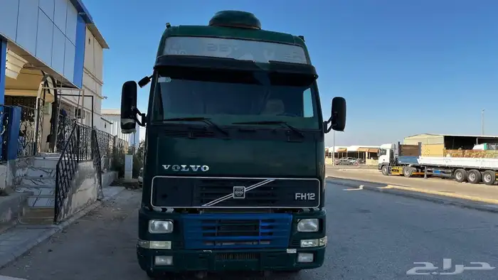 للبيع وايت ماء فولفو H12 موديل 2000 3