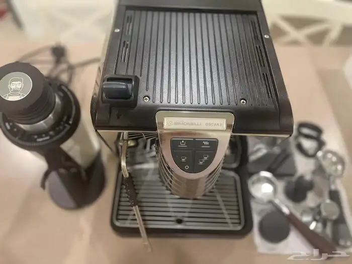 مكينة قهوة اسبريسو وطحانة البن 1