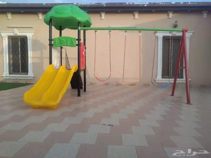 العاب للخارج بالوان زاهيه 1