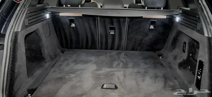رنج روفر سبورت dynamic SE 2023 4