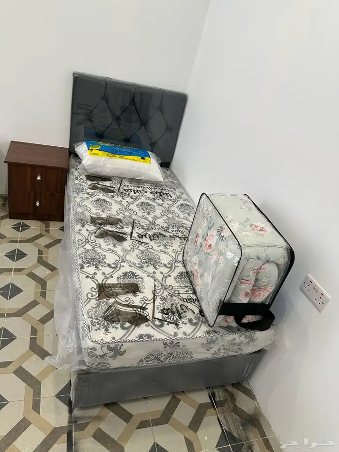 خزانة السرير متوفرة بسعر الجملة  مرتبة 21