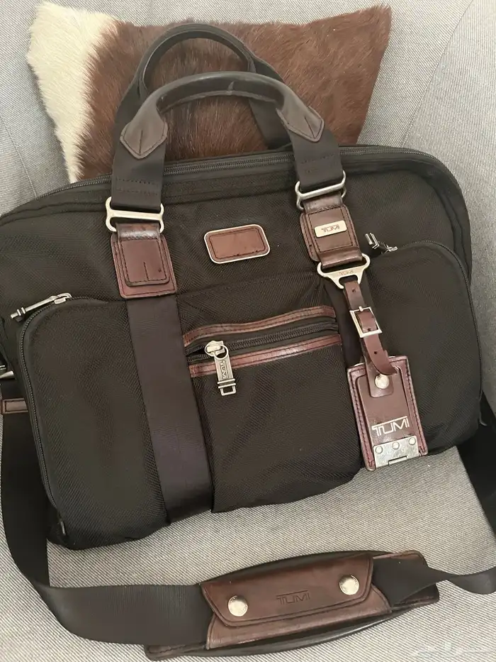 TUMI ALPHA 2