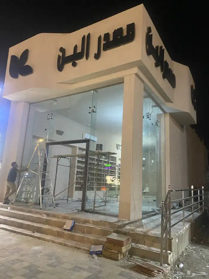 زجاج دربزين ومحلات تجاريه 5