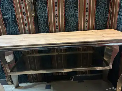 طاولة رخام للبيع ب 300 ريال جديده ونظيفه 1