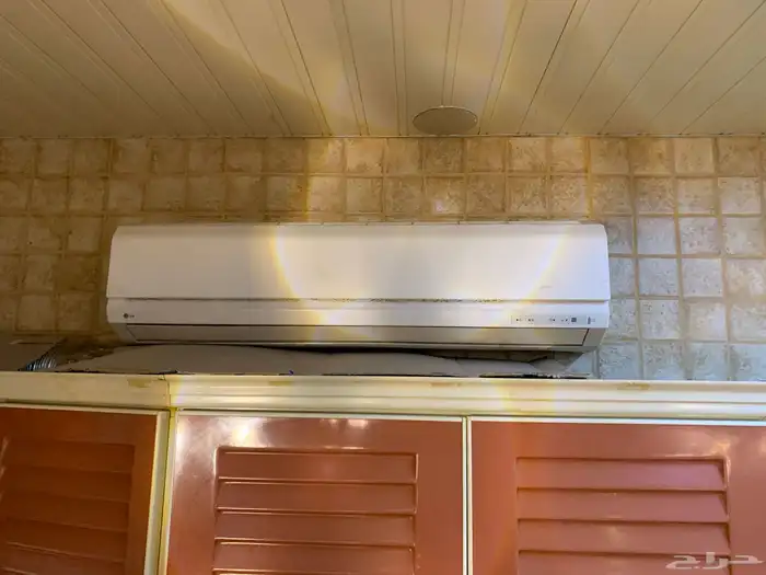 مكيف سب لت طن ونص lg  .لل 0