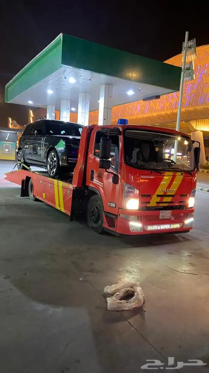سطحة الرياض إلى جدة العلا لنقل الدبابات والسيارات 1