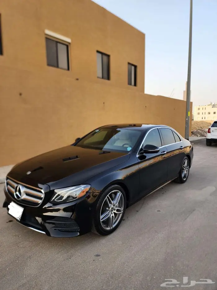 مرسيدس E300 2018 6