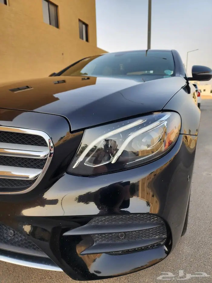 مرسيدس E300 2018 3