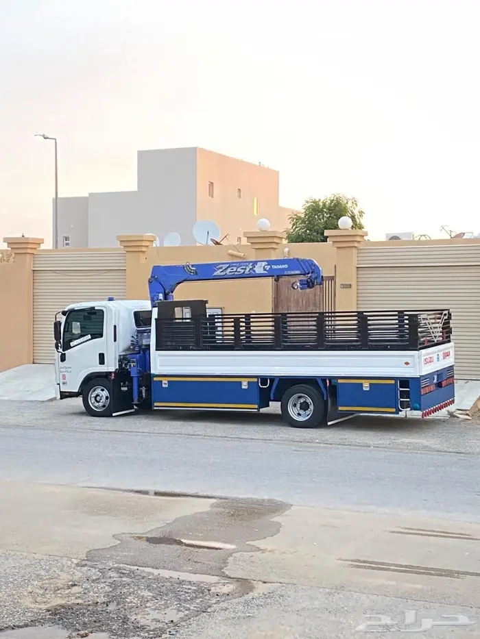 دينا ونش للنقل داخل وخارج القصيم 1