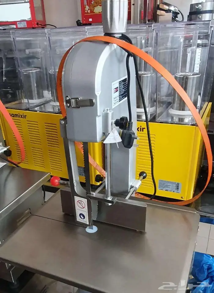 مكينه قهوة اسبريسو مخرجين 10700 3