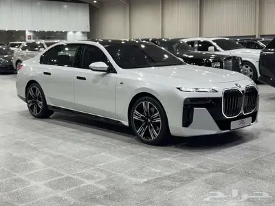 بي ام دبليو 735i موديل 2025 1