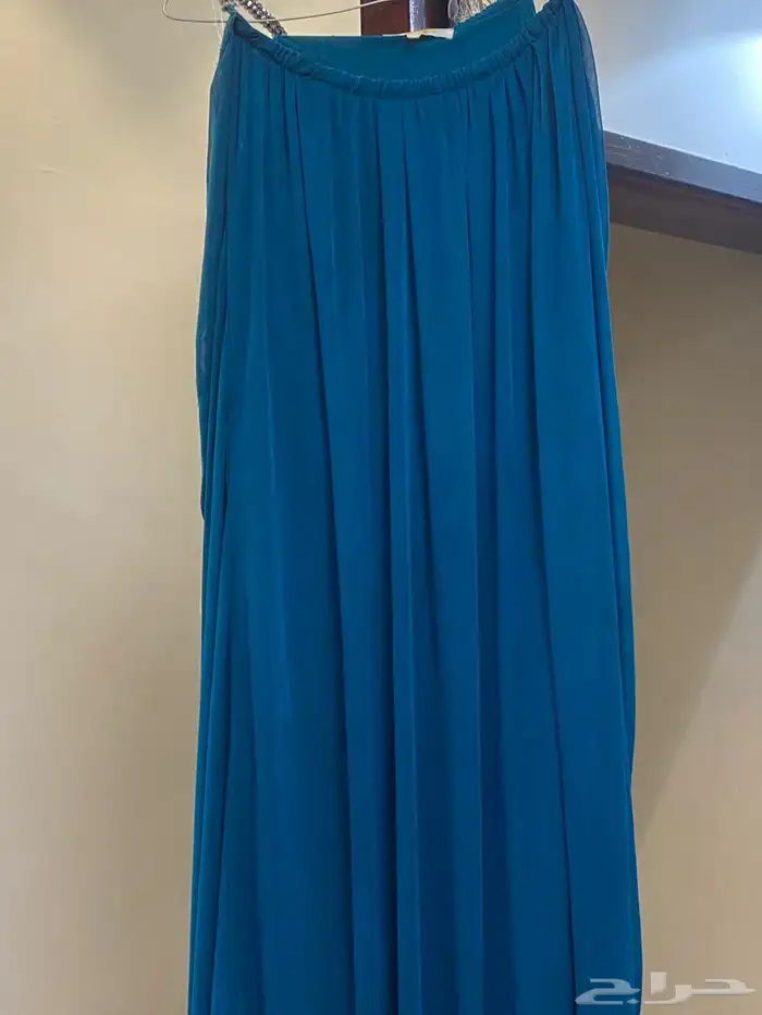 فستان نسائي 0