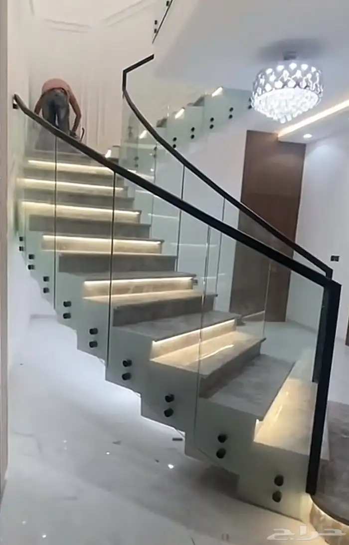 زجاج دربزين ومحلات تجاريه 7