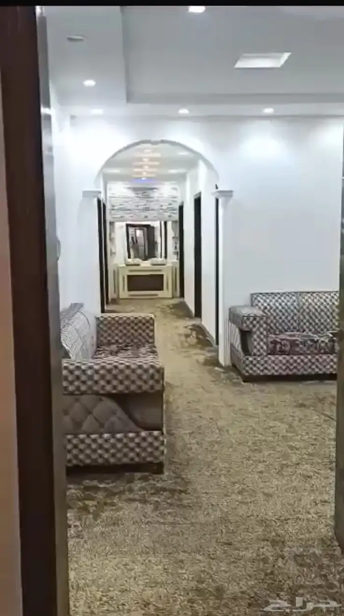 للايجار اليومي شقة مفروشة في الطائف حي جبرة 7غرف 20