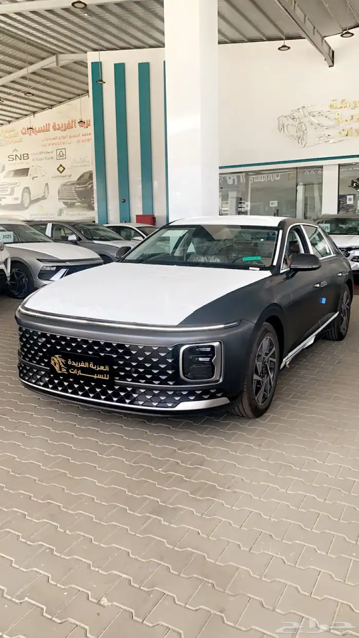 هيونداي ازيرا كلاسيك موديل 2025 اللون رمادي مكينه 3500 2