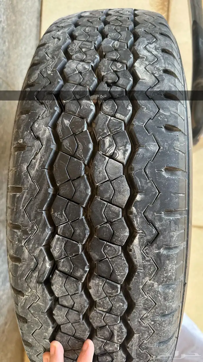 قطع غيار هايلكس وكفرات برجستون للبيع 4