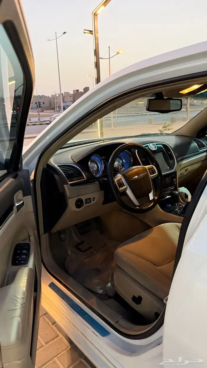 كرايسلر 2013 v8 hemi 3