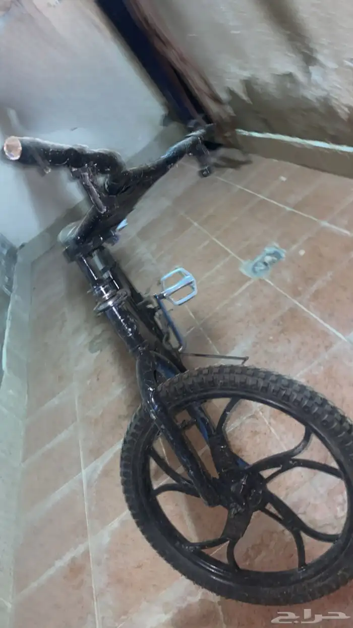 السيكل جديد و كل شي فيه كويس بس فيه مشكله بسيطة اسيكل نضيف 3