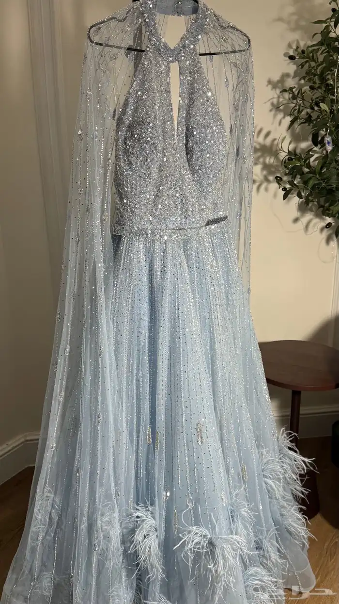 فستان من بلان بي 0