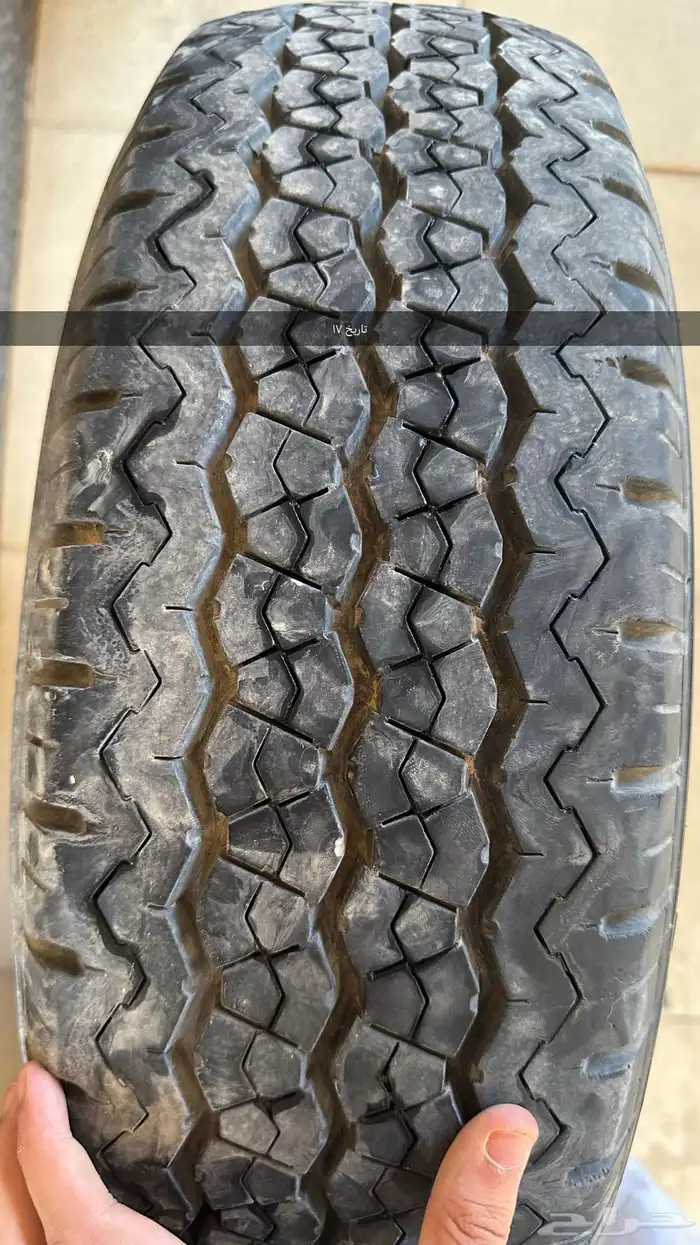 قطع غيار هايلكس وكفرات برجستون للبيع 3