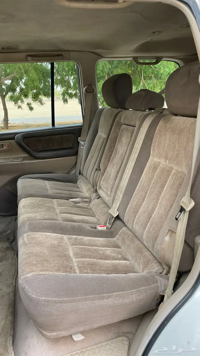 للبيع لاندكروزر 2001 VXR 56