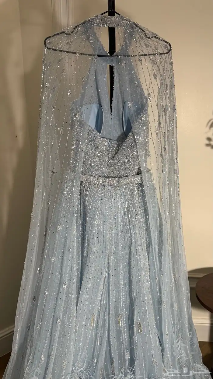 فستان من بلان بي 1