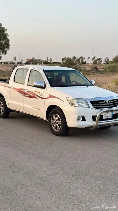 هايلوكس 2015 تماتيك 8
