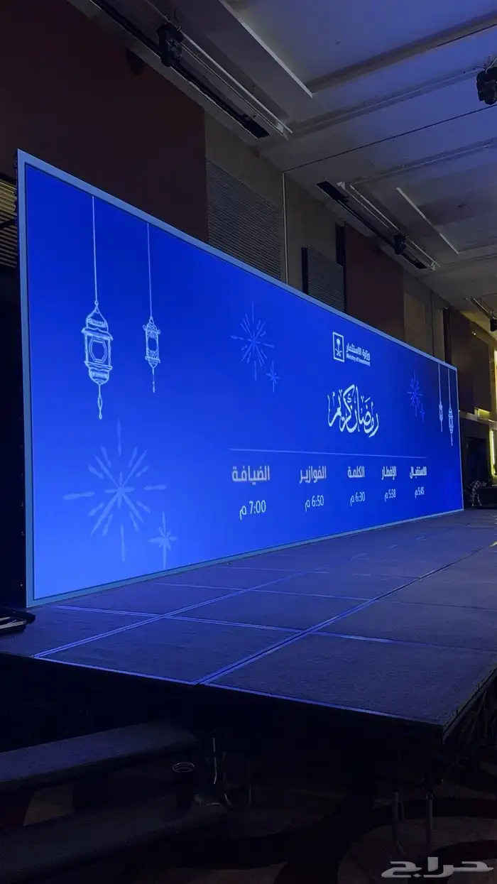 تنظيم معارض ومؤتمرات وحفلات تخرج 31