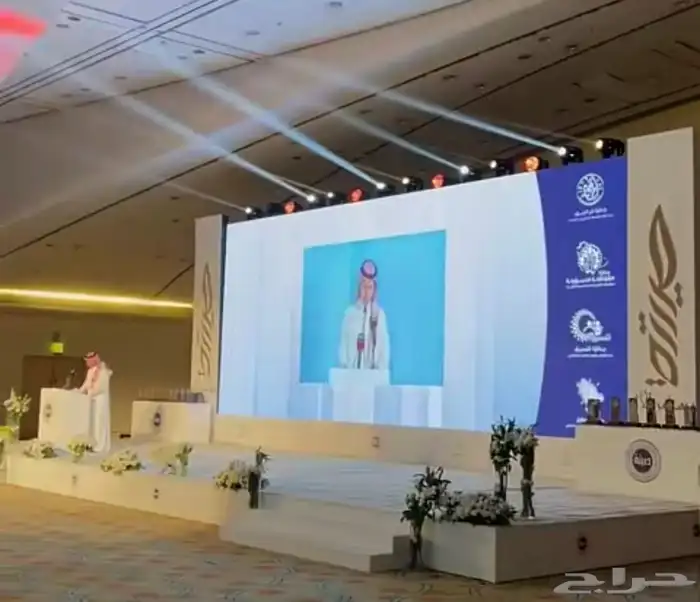 تنظيم معارض ومؤتمرات وحفلات تخرج 9