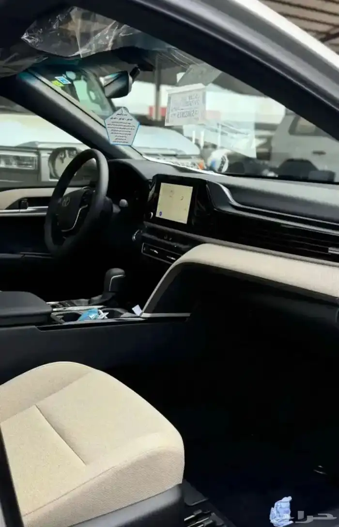 تويوتا كامري LEهايبرد 2025 كاش وتقسيط 9