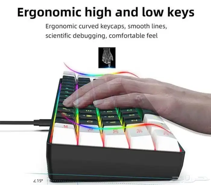 لوحة مفاتيح ألعاب RGB  مخصصة للاعبين 3