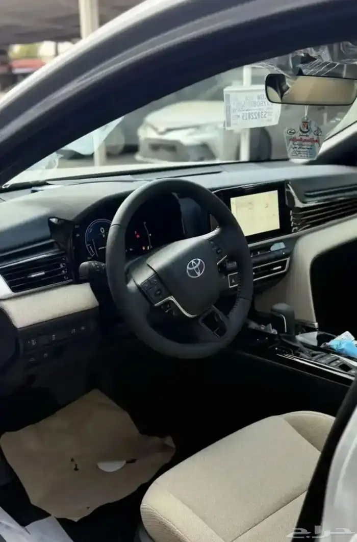 تويوتا كامري LEهايبرد 2025 كاش وتقسيط 8