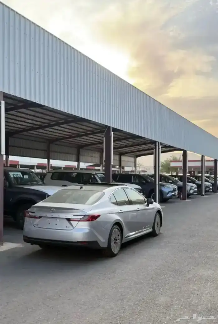 تويوتا كامري LEهايبرد 2025 كاش وتقسيط 4