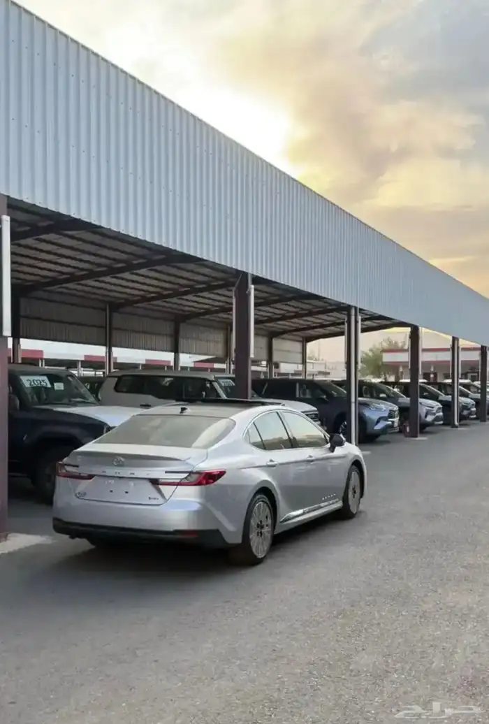 تويوتا كامري LEهايبرد 2025 كاش وتقسيط 5