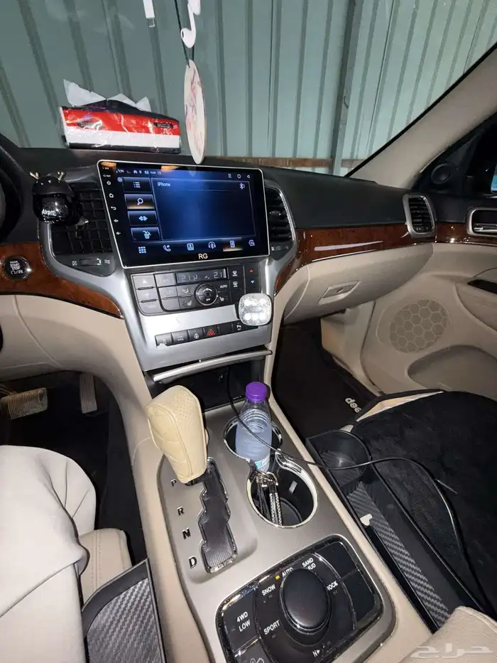 جراند شروكي للبيع السوم 33 والبيع قريب 7