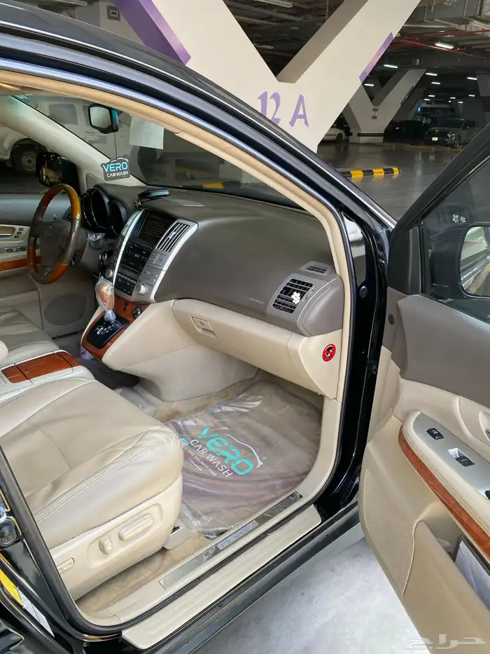 للبيع لكزسRX-350-2008 نظيف 31