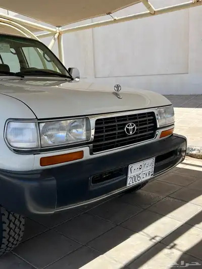 لاندكروزر 96 جي اكس 7