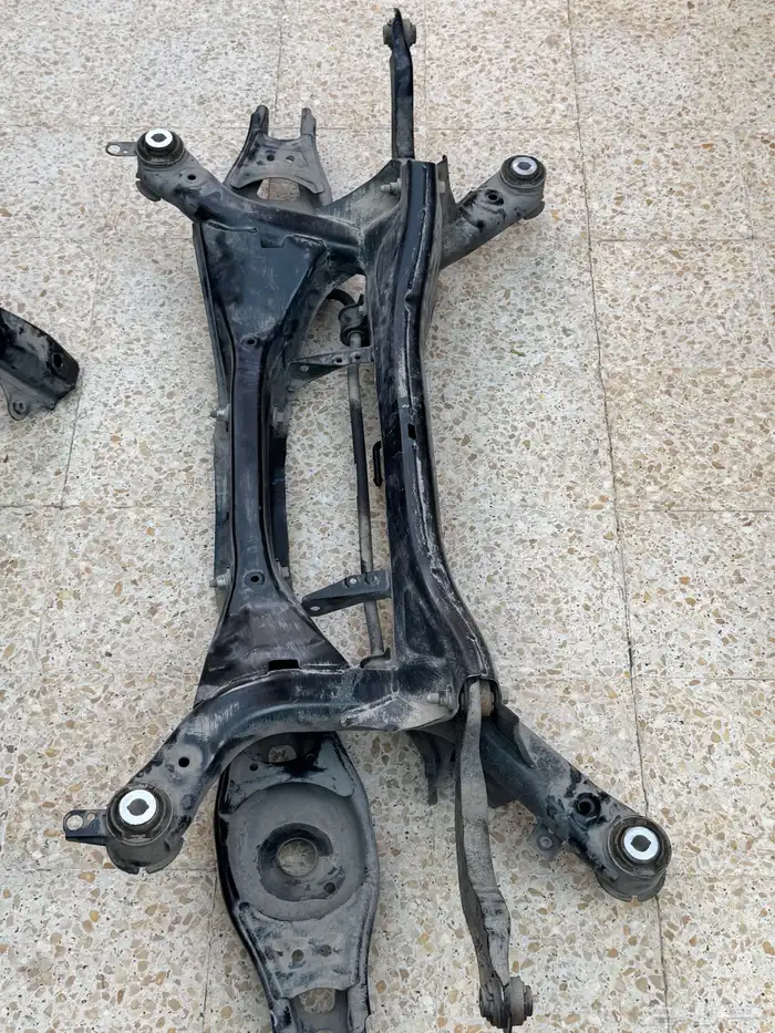 كمر هوندا اكورد 22 خلفي والصامل ما نختلف 0