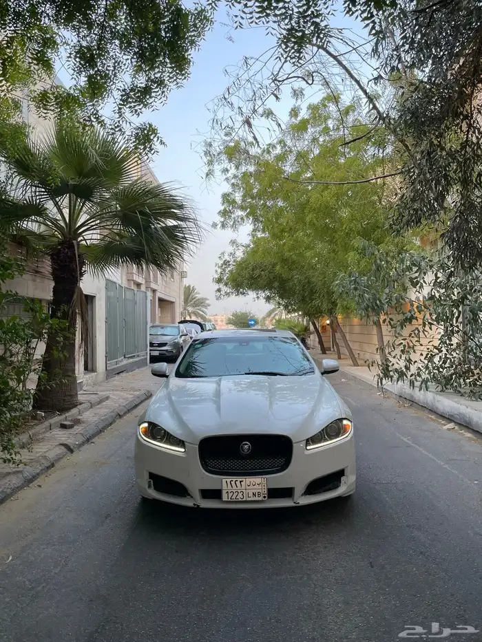 جاكوار XF 0