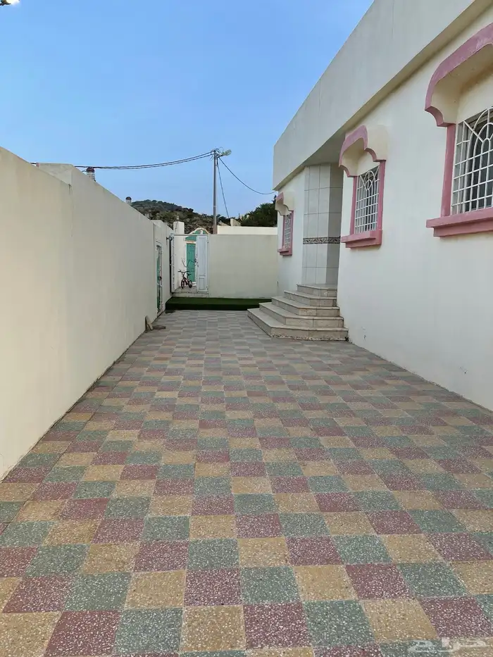 درو أرضي مؤثث للإيجار السنوي أو اليومي أبها طريق السوده 16
