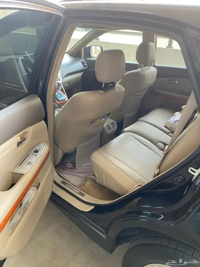 للبيع لكزسRX-350-2008 نظيف 28