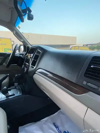 باجيرو 2020 مخزن بدي بلد ممشى 66 الف 8