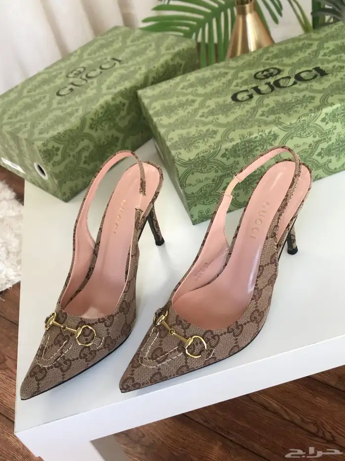 كعب ماركة قوتشي 0