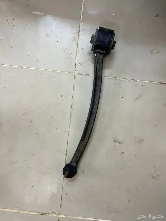 قطع جينسس كوبيه 2009-2016 عامود سحب 1