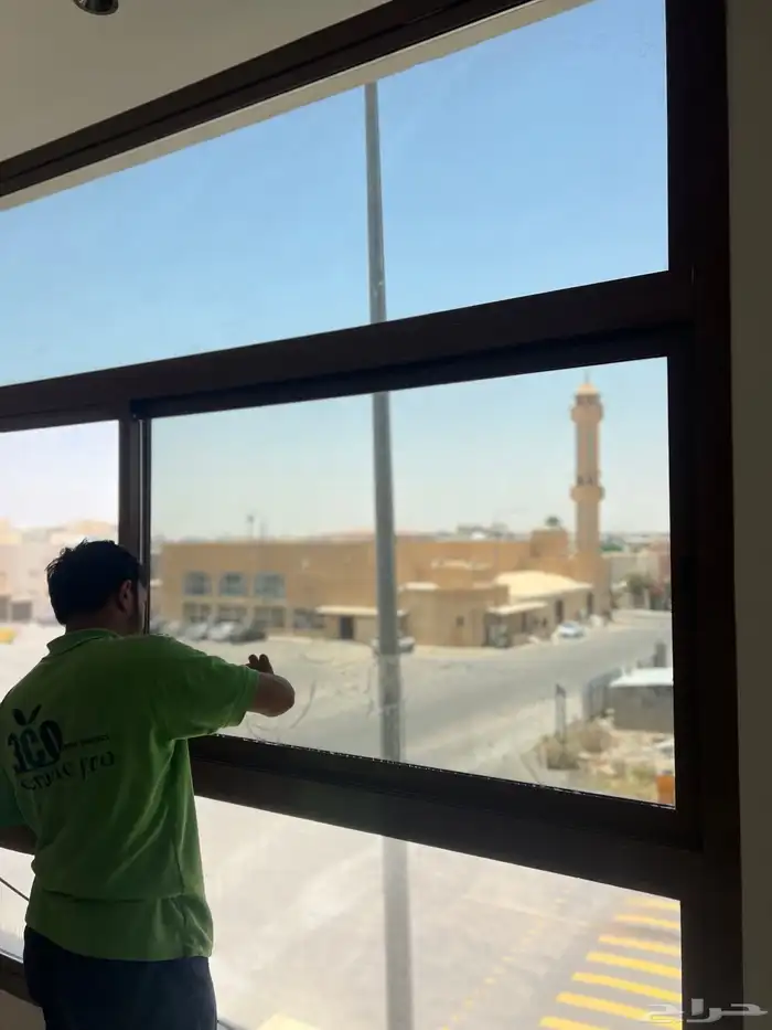 تركيب تضليل عازل حراري لزجاج البيوت و المعارض التجارية 0